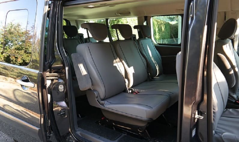 Portugal: Coaches rental in Norte in Norte and Valongo